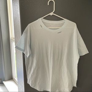 Light blue destroyed aerie boyfriend tee size Medium NWT